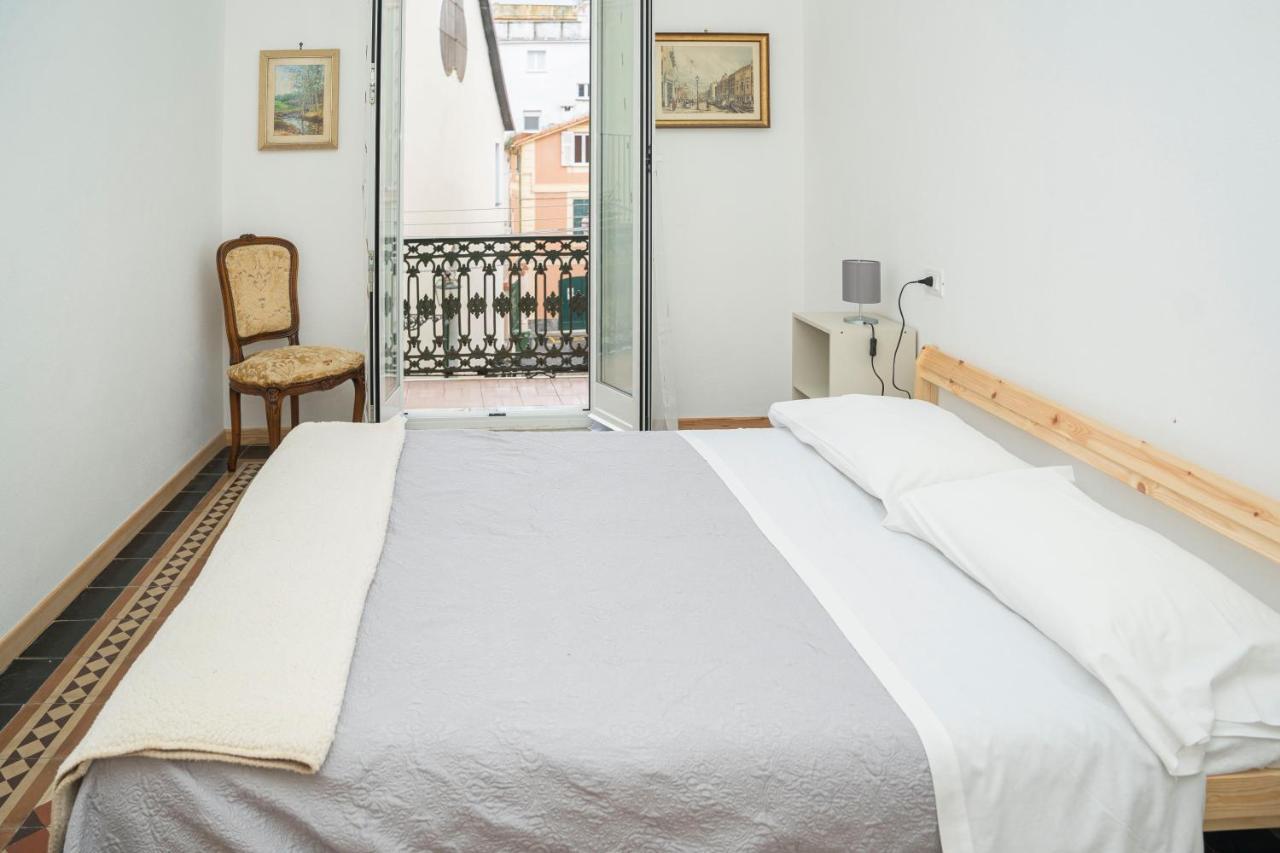057 - Casa Portobello, Centrale A 50 Metri Dal Mare 세스트리레반떼 외부 사진